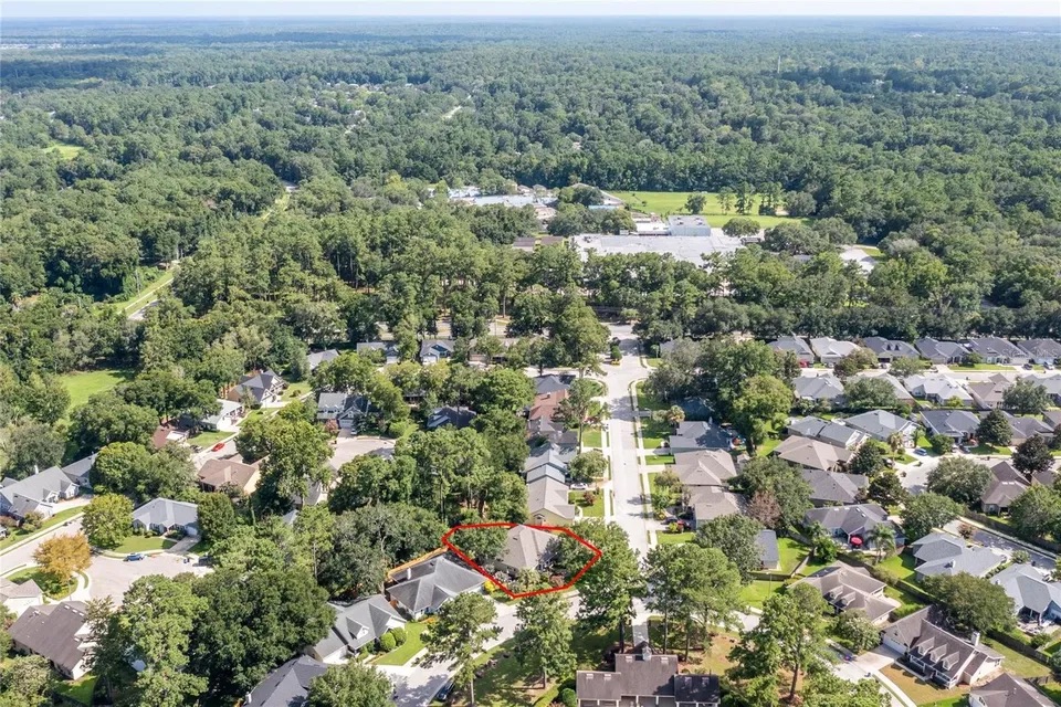 2429 NW 93rd St Gainesville FL 32606 - Img19-w960_h720.jpg